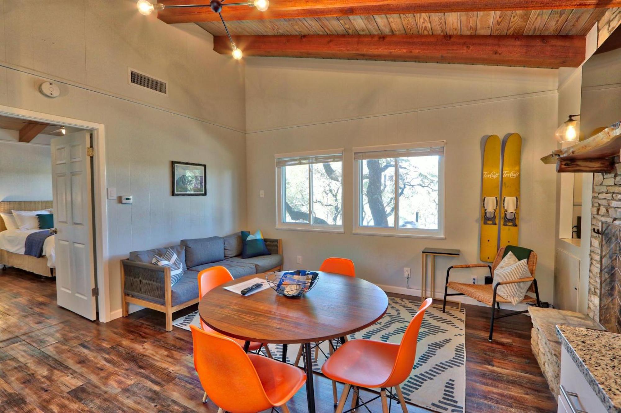 Millie'S Cottages Unit 4 - Clara Canyon Lake Exterior photo